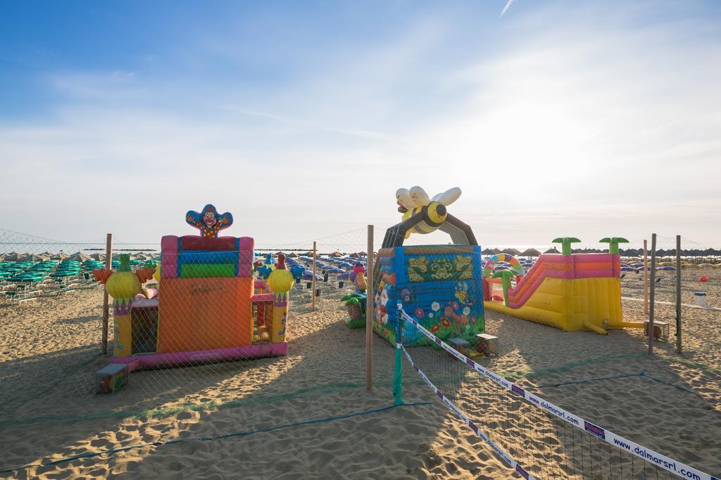 Hotel La Ninfea Montesilvano Marina المظهر الخارجي الصورة