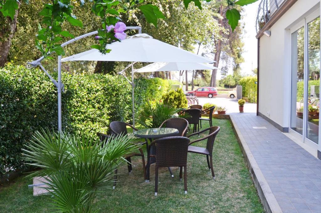 Hotel La Ninfea Montesilvano Marina المظهر الخارجي الصورة